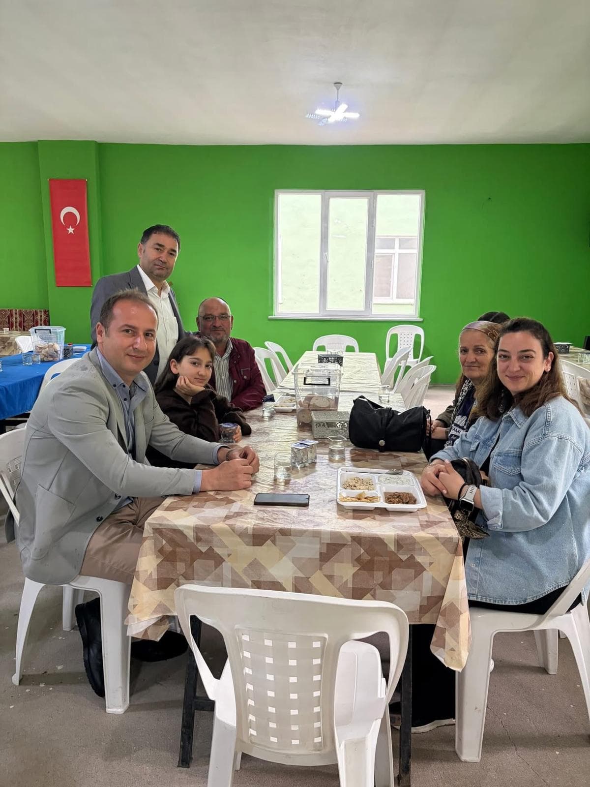 Çukurçal Köyü’nde Bayram Misafirleri Ağırlandı fotoğrafı 7