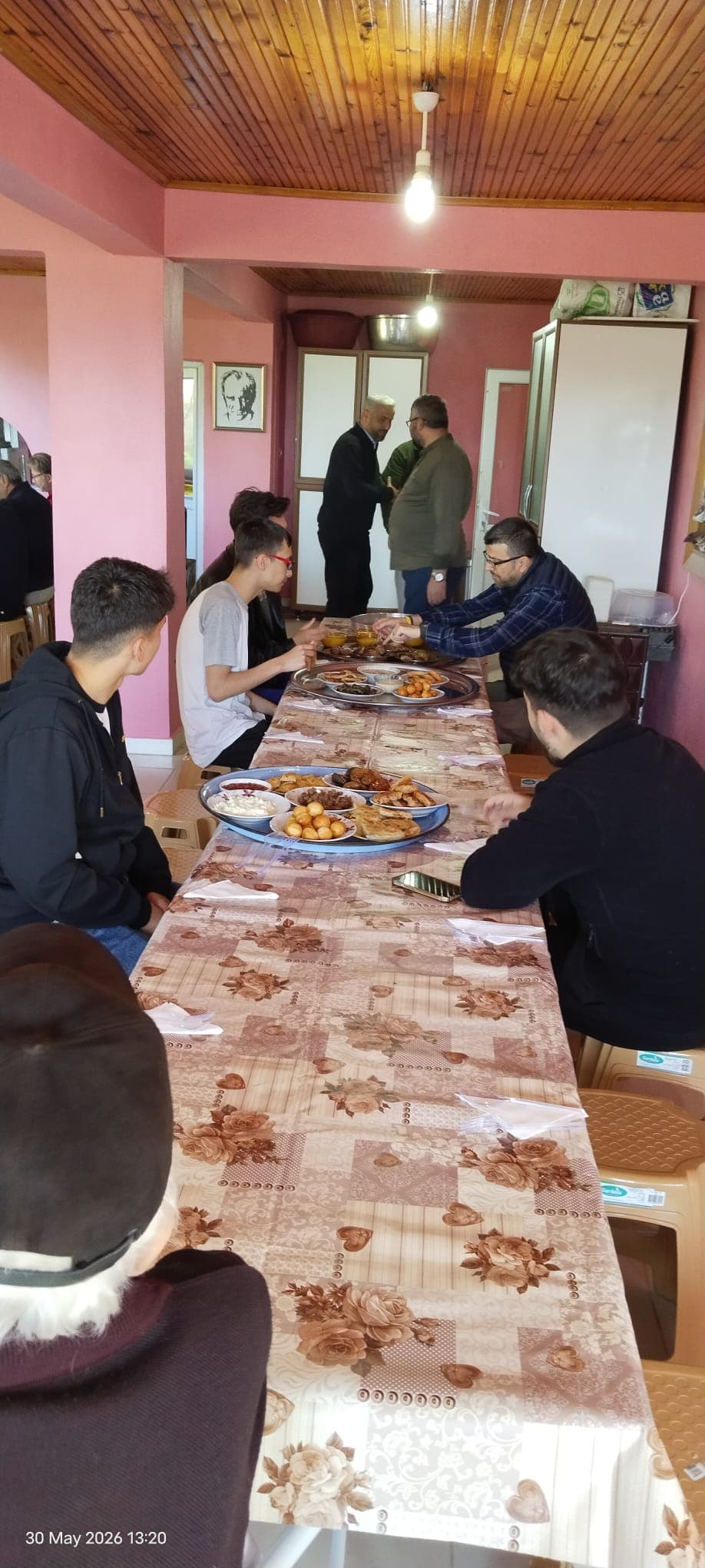 Döngelce Köyü ve Kirazdere Mahallesi’nde Bayram Misafirleri Ağırlandı fotoğrafı 3